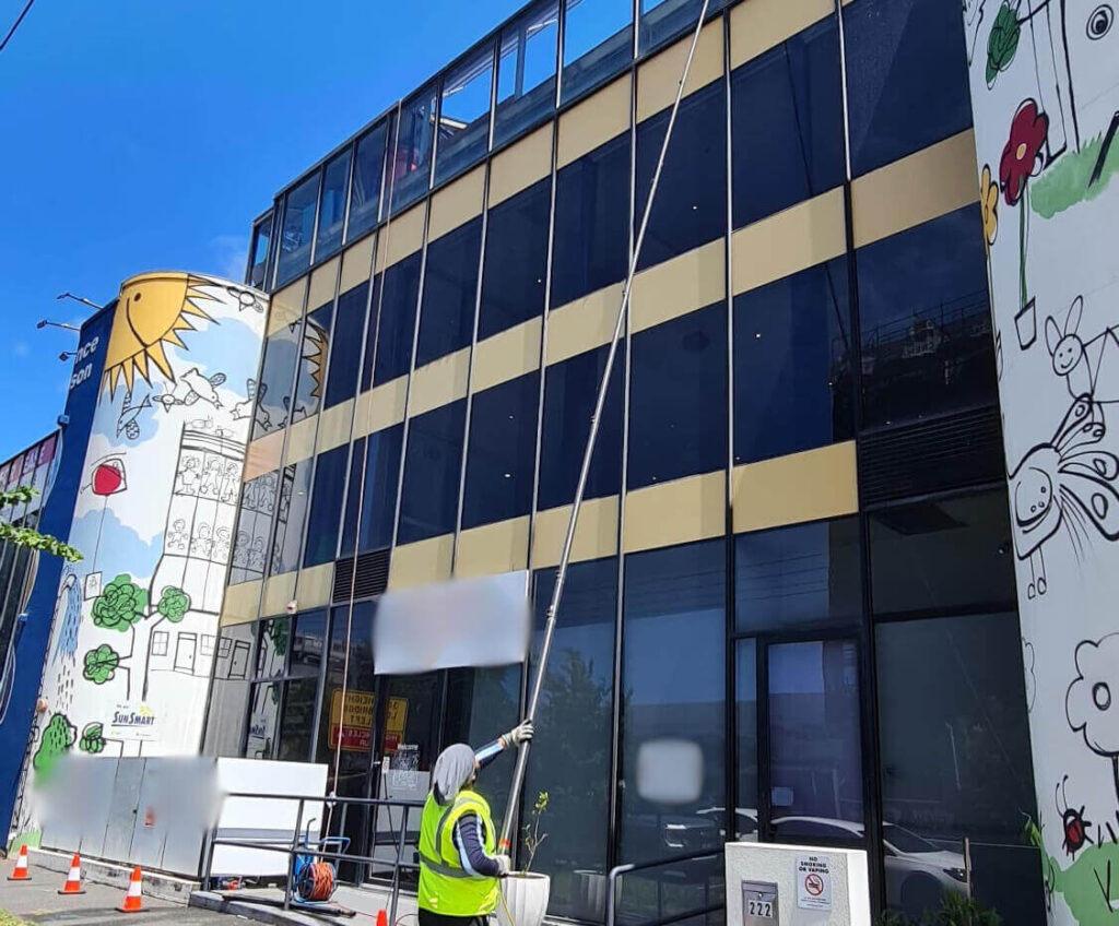commercial window cleaning services